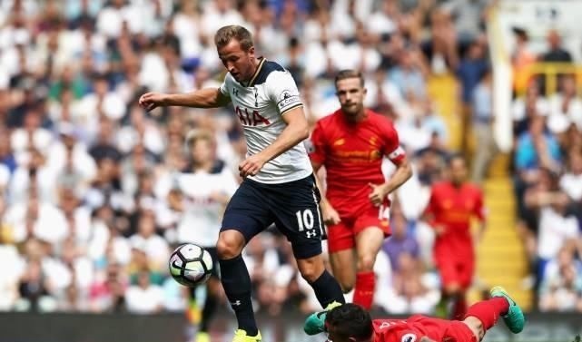 人在拳台上 人在拳台上